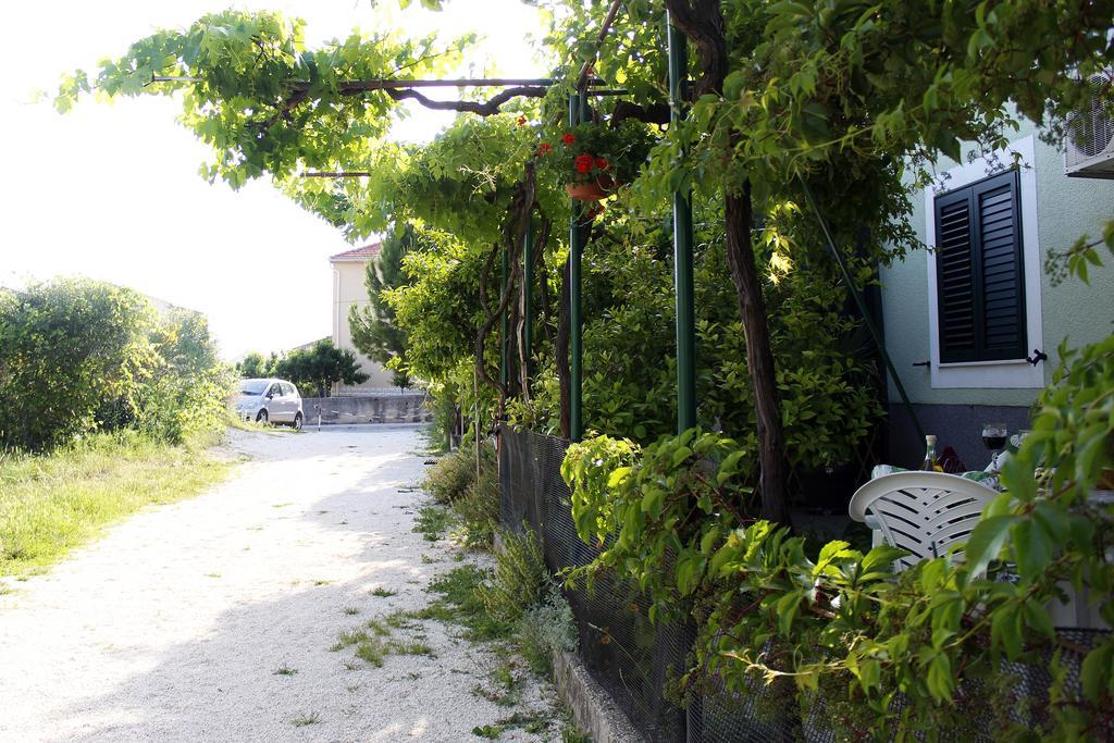 Apartments Lavel Trogir Exterior photo